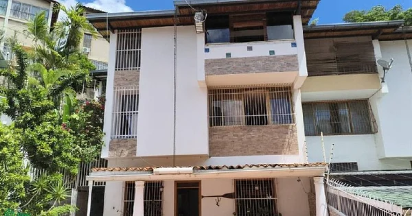 House for sale four levels 480m2 construction in El Marques AH - Calle Murachi, Urb. El Marques Quinta Rossy, 1071 CCS - 5 beds house for sale