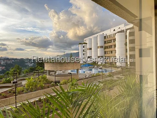 apartment (Duplex) for rent in Colinas del Tamanaco, Distrito Metropolitano