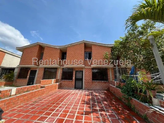 house for sale in Nueva Casarapa tlf