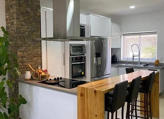 Modern and Exclusive TowhHouse in Costa Azul Los Alamos Residences - Principal costa azul Conjunto Residencial Los, 6301 Porlamar - 3 beds apartment for sale