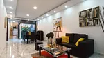 house moderna San Diego thumbnail 3
