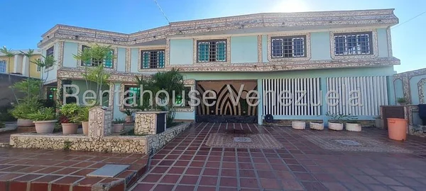 house for sale in Santa Fe