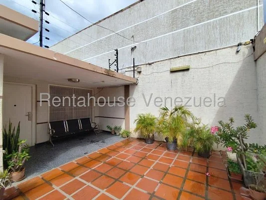 FOR SALE house TIERRA NEGRA SECTOR MARACAIBO