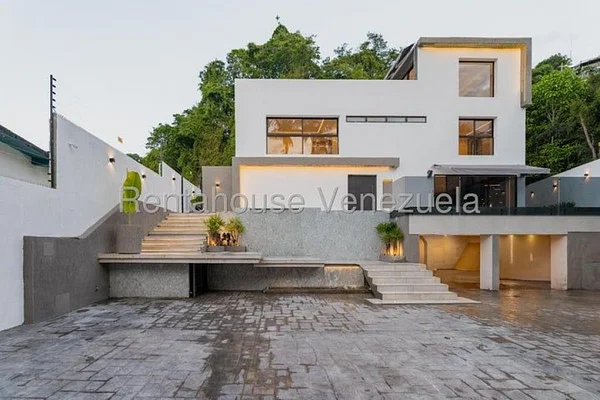 house for sale in San Roman tlf