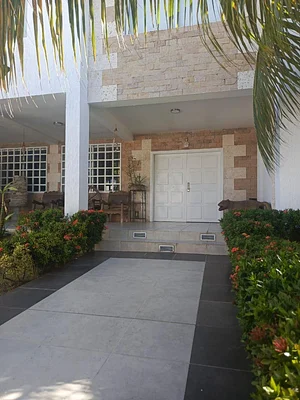 house in Costa Azul