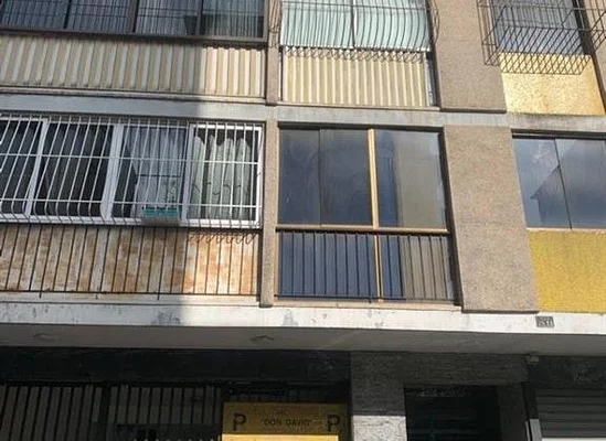 Investment Opportunity in Chacao! Apartment to Remodel - principal Oportunidad de Inversión, 1060 Caracas - 1 bed apartment for sale