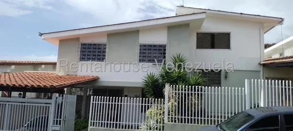 house for sale in El Marqués tlf