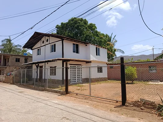house, for sale, In La Asunción, Sector Guayabal, Nueva Esparta, Isla de Margarita, 225 mt2, 3 bedrooms and 2 bathrooms - Inmuebles Margarita - 2 MIL