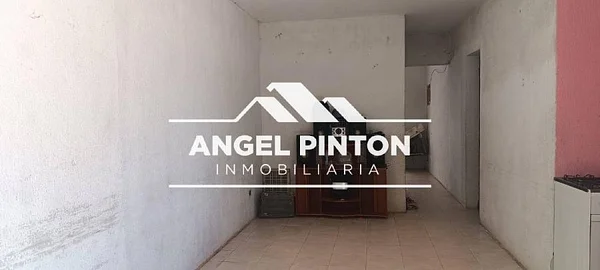 house FOR SALE URB. LOS SAMANES MARACAIBO API 10002