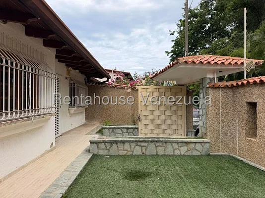 house (Multiple Levels) for rent in Colinas de Santa Monica, Metropolitan District