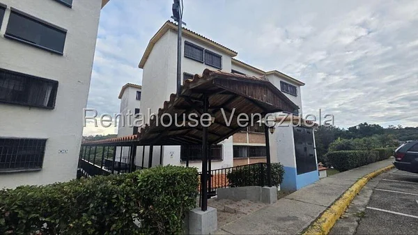 KC. apartment for sale Los Teques La villa