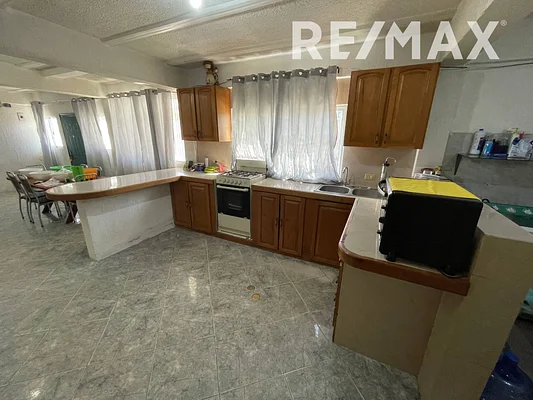 house + 2 Apartments, for sale, Sector Camoruco, Nueva Esparta, Isla de Margarita, 563.62 MT2, 2 bedrooms and 2 bathrooms - Inmuebles Margarita - 2 MIL - Image 7