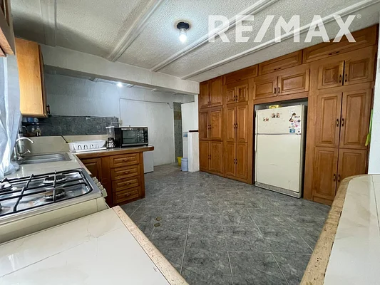 house + 2 Apartments, for sale, Sector Camoruco, Nueva Esparta, Isla de Margarita, 563.62 MT2, 2 bedrooms and 2 bathrooms - Inmuebles Margarita - 2 MIL - Image 9