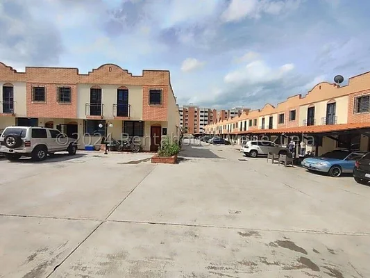 townhouse for sale in Tazajal Naguanagua Carabobo