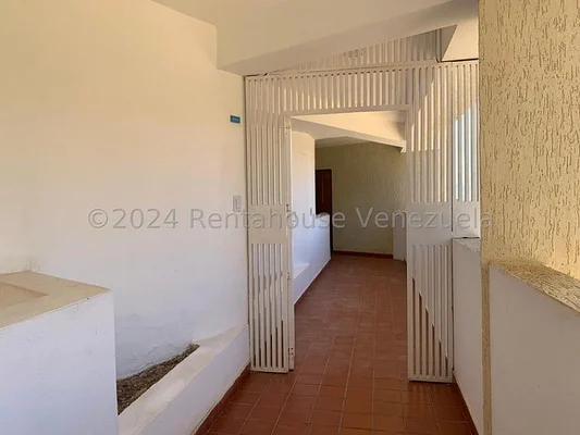 Sale of spacious penthouse beachfront, Pampatar Isla de Margarita.