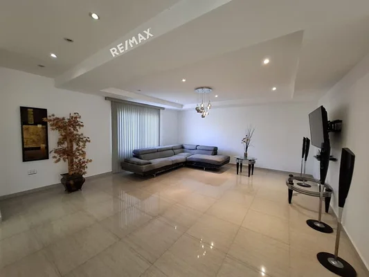 house with 2 Levels, for sale, In residential development Costa Azul Nueva Esparta, Isla De Margarita, 620 mt2, 5 bedrooms and 6 bathrooms - Inmuebles Margarita - 2 MIL - Image 6
