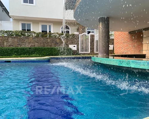 Town House for sale, Conjunto Colinas del Ángel, Agua de Vaca, Maneiro. - Inmuebles Margarita - 2 MIL - Image 2