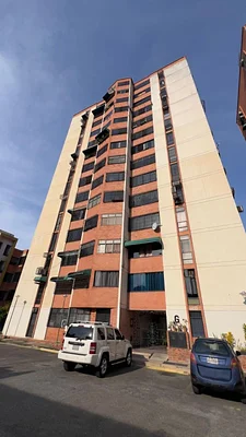 opportunity UNIQUE! apartment for sale IN RES. VALLE FRESCO III - LA GRANJA