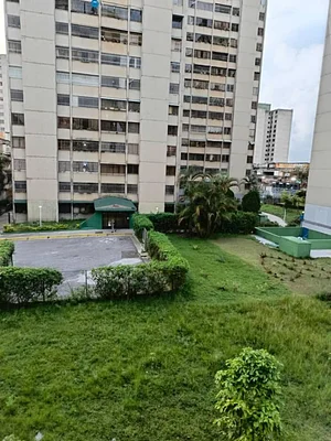 For sale apartment Rosaleda Sur 96 MTS street front