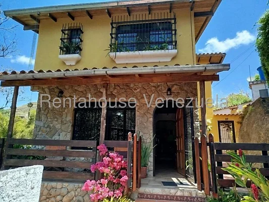 Beautiful house for sale El Amarillo San Antonio delos Altos