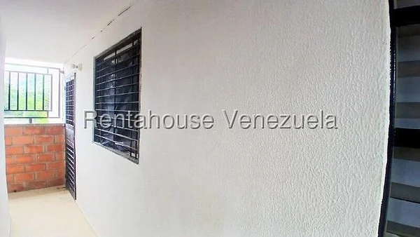 apartment (1 Level) for sale in Valle de Paya, Aragua - Image 4