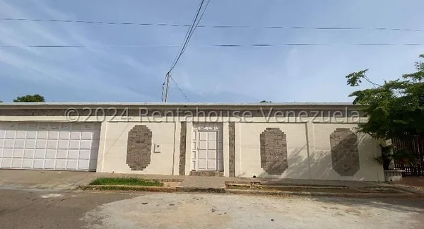 24-19104 For Sale house in Canta Claro ...KAREMBERNAL