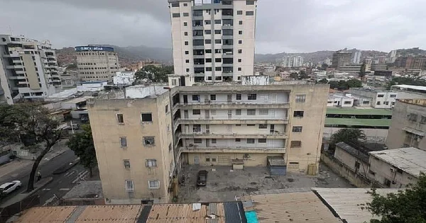 162mts2 Pent House for sale Av Roosvelt - Av Roosvelt Edif Aldebaran, 1040 Caracas - 4 beds apartment for sale