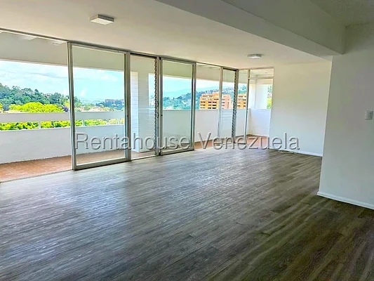 apartment (Duplex) for rent in La Boyera, Distrito Metropolitano