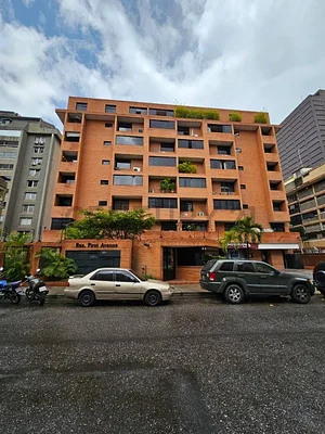 Sale of apartment in Los Palos Grandes, Chacao, Caracas, Miranda - Image 9