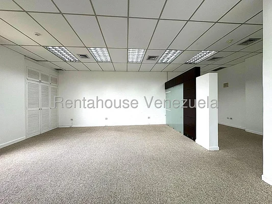 Commercial (office) for rent in La Lagunita Country Club, Metropolitan District