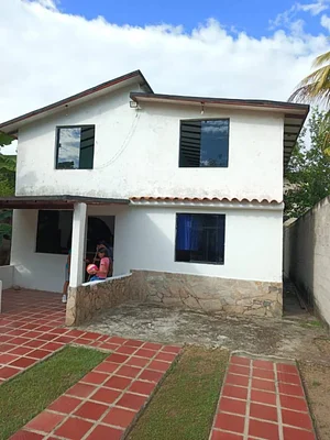 for sale house sector El Polvero, Villa del Valle 2002. San Diego Carabobo