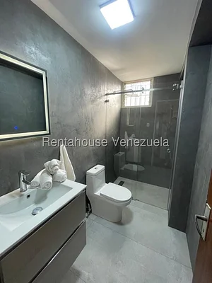 apartment (1 Level) for rent in Santa Monica, Distrito Metropolitano - Image 14