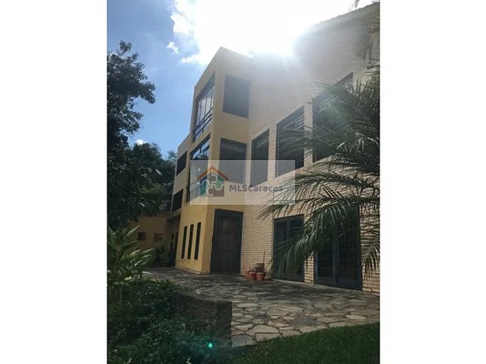 For Sale house 500m2 4h+s/5b+s/4p Caicaguana 7019 - US$120,000 USD