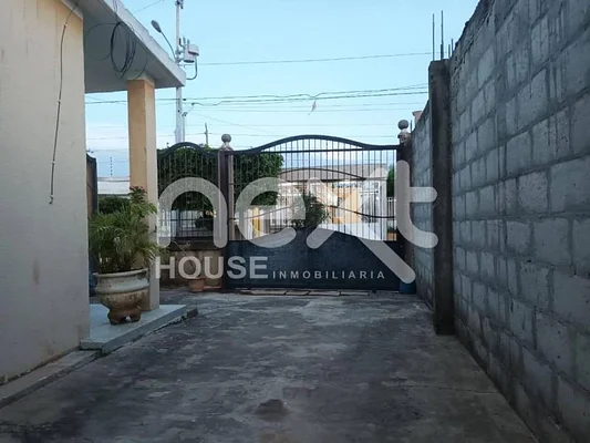 house FOR SALE URBANIZACION LOS SAMANES SAN FRANCISCO (