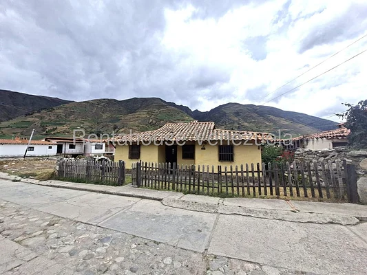 house (Country Houses) for sale in La Toma, Merida