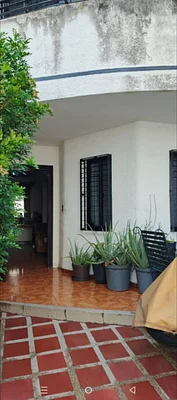 Estela Montilla sells Town House in Valencia Urb Los Mangos