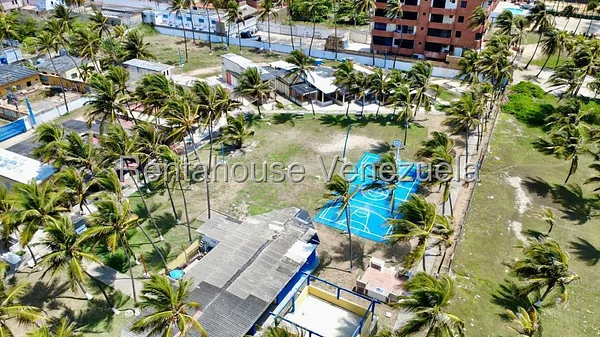 house (1 Level) for sale in Tucacas, Falcon