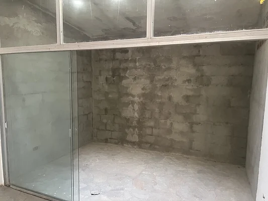 Sixth bedroom or guest room