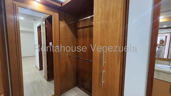 apartment (1 Level) for rent in Las Mercedes, Distrito Metropolitano - Image 8