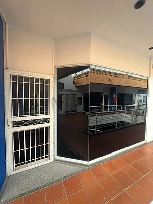 commercial space for rent in Centro de Lecherías, Diego Bautista Urbaneja, Lechería, Anzoategui - Image 2