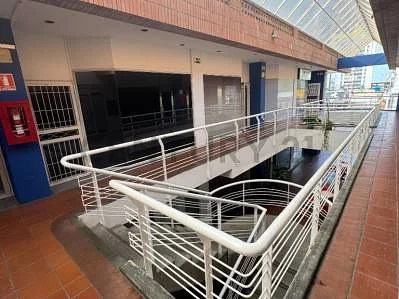 commercial space for rent in Centro de Lecherías, Diego Bautista Urbaneja, Lechería, Anzoategui - Image 3