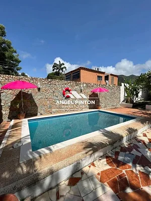 house FOR SALE NUEVA ESPARTA API 9877