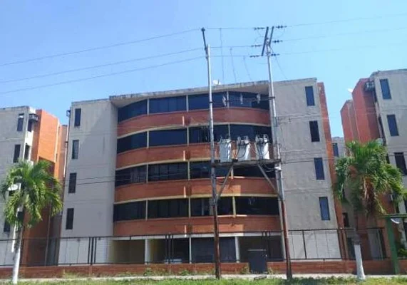 For sale apartment Resid. Gadi, Urb. Parque Valencia