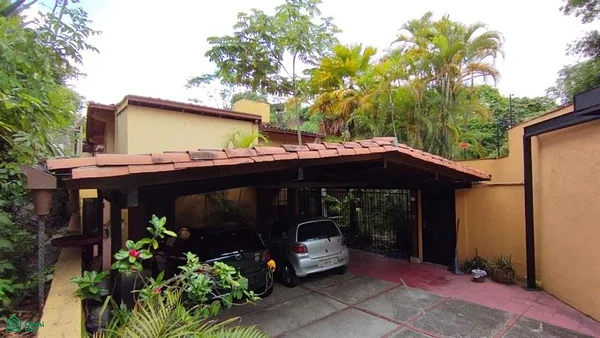 Exclusive residence in Chuao, Caracas - Calle , La Loma, 1080 CCS - 5 beds house for sale - Image 2