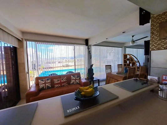 house With ocean view, for sale, In residential development Paraiso, Nueva Esparta, Isla de Margarita, 723 MT2, 4 bedrooms and 5 bathrooms - Inmuebles Margarita - 2 MIL - Image 5