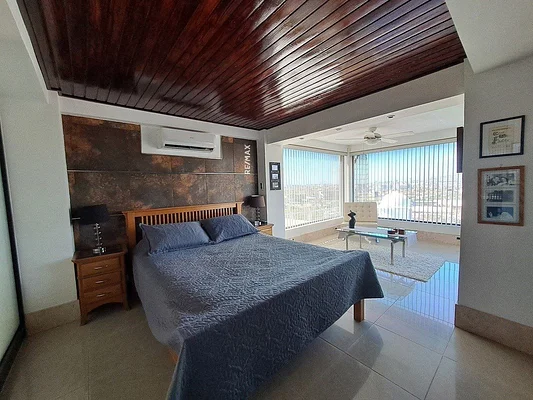 house With ocean view, for sale, In residential development Paraiso, Nueva Esparta, Isla de Margarita, 723 MT2, 4 bedrooms and 5 bathrooms - Inmuebles Margarita - 2 MIL - Image 9