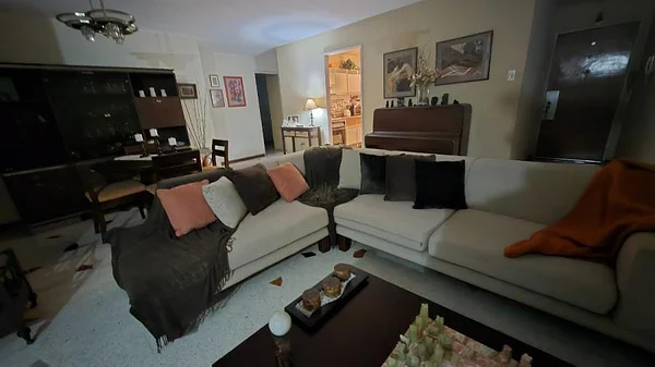 For Sale spacious apartment, 102 m², El Marqués Norte, Caracas