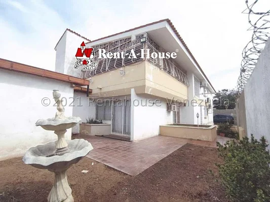 22-7672 Sale of apartment in Los Olivos ..Karem Bernal