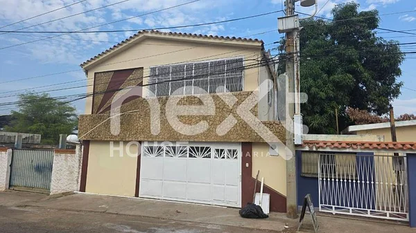 apartment for sale IN DELICIAS NORTE MARACAIBO VENEZUELA API 8689 - Image 3