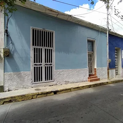 opportunity Unique in the Historic Heart of La Asunción: house Commercial with Unlimited Potential